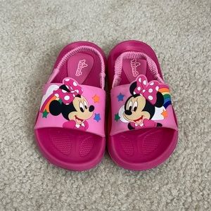 Minnie mouse sandals